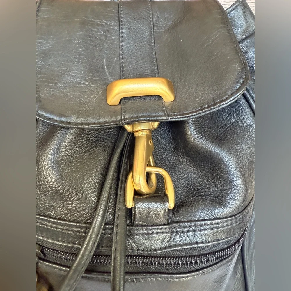 Perlina Black Leather Backpack